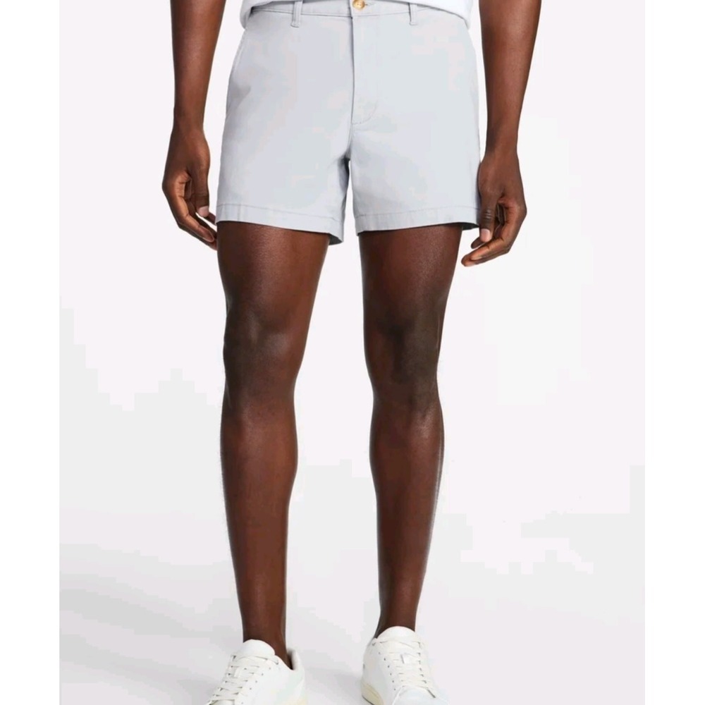 Men's Geroge modern fit flat front shorts size 42 9" inseam color NEW concrete